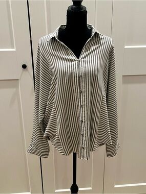 She + Sky Gray and White Striped Relaxed Fit Button-Front Shirt
